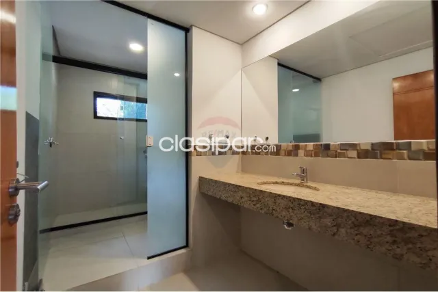 Duplex a estrenar de 3 hab c/a.a, quincho c/parrilla a pasos de la av del yatch — foto 4