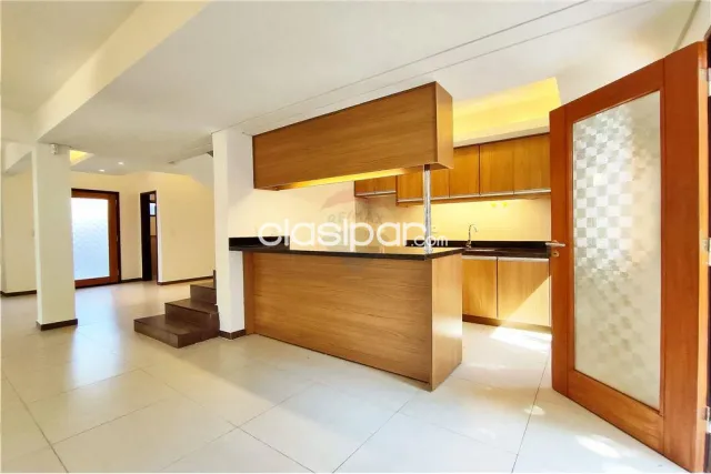 Duplex a estrenar de 3 hab c/a.a, quincho c/parrilla a pasos de la av del yatch — foto 5