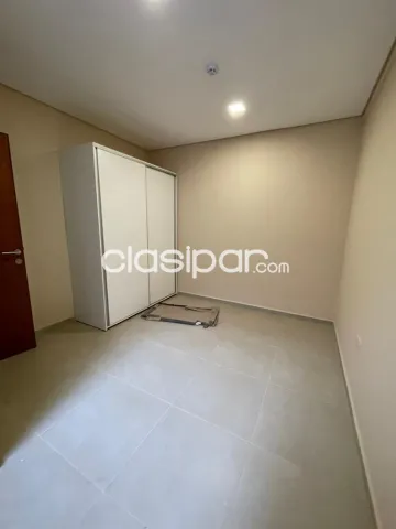 Prox. Col. Inter: A estrenar!! Duplex, 2 dormit, 3 baños, equip, pequeño jardín propio, foto 2