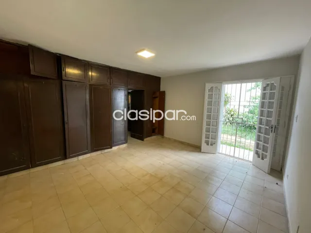 Bo Herrera, goethe: Confortable residencia en pb, 3 dormit, jardín, piscina, garajes, foto 2