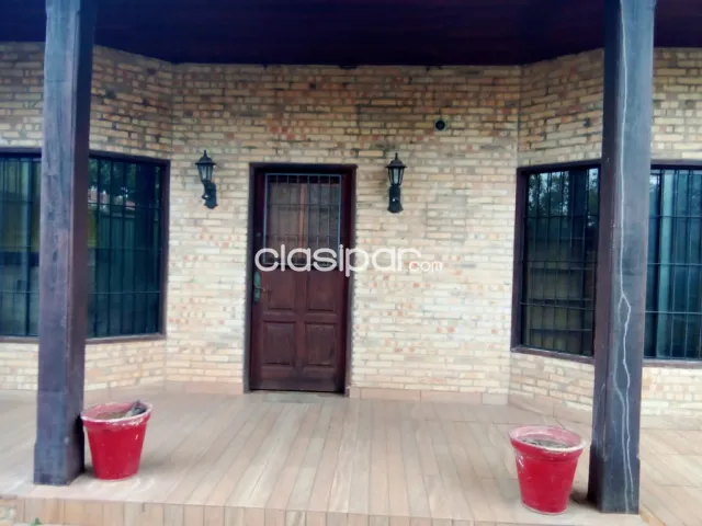 amplia casa en el l{imite de Capiatá San Lorenzo, foto 4