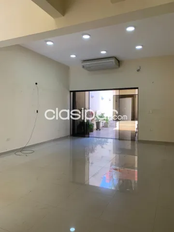 amplio Triplex en Asunción Barrio Ykua Sati, foto 4