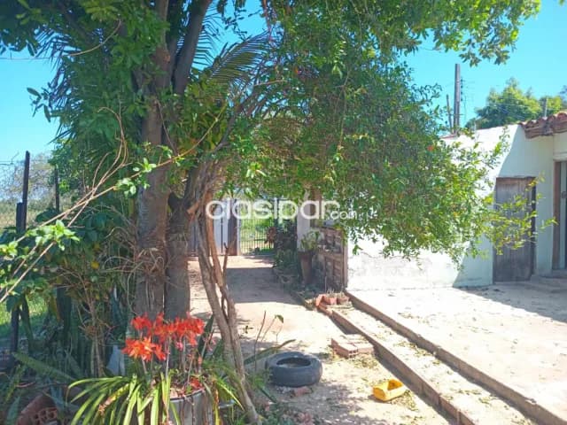Limpio-piquete cue . Vendo casa construcción económica a 1 cuadra de ruta o av. San jose — foto 3