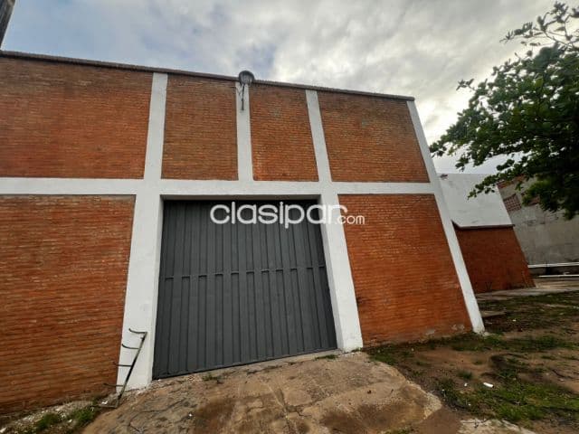 Mme. Lynch: Desposito en alquiler, 811m2, ingresos varios, almacenamiento varios, foto 1
