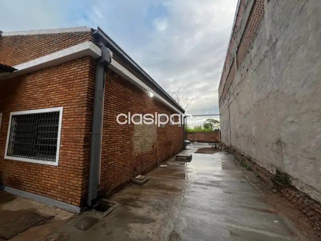 Mme. Lynch: Desposito en alquiler, 811m2, ingresos varios, almacenamiento varios, foto 4