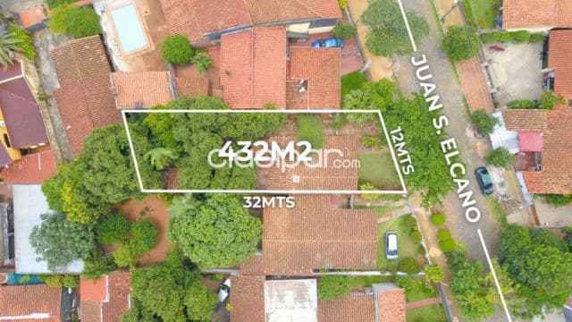 Amplio terreno con casa a demoler en la mejor zona del Barrio San Vicente
