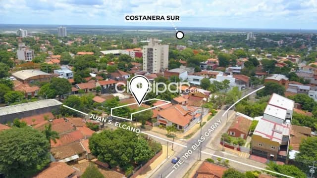 Amplio terreno con casa a demoler en la mejor zona del Barrio San Vicente, foto 3
