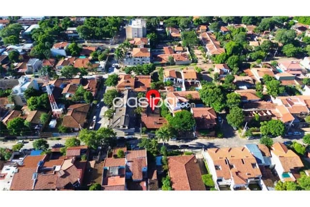 Terreno de 414,44 m2 a mins de Villa Morra c/construccion generando renta mensual — foto 3