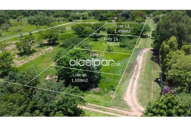Terreno de 1559m2 en esq dentro del b cerrado surubii en zona alta cerca del portico, foto 4