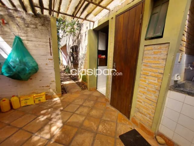 Casa de 5 dormitorios con piscina en Asuncion barrio Santa Librada zona Gral Santos, foto 5