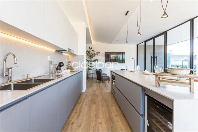 Departamento - Venta - Paraguay Asunción Las Lomas (Carmelitas) UNICO PENTHOUSE DE 4 SUITE — foto 3