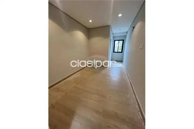 Lujoso duplex c/cocina amob. A pasos de stma Trinidad en zona altamente residencial — foto 4