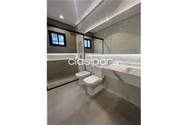 Lujoso duplex c/cocina amob. A pasos de stma Trinidad en zona altamente residencial — foto 5
