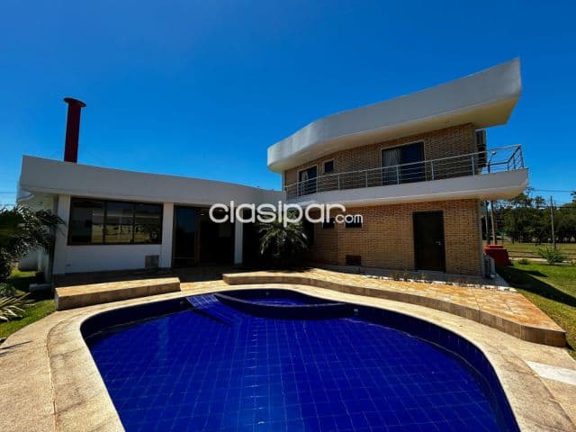 Casa ubicada en el exclusivo Condominio La Trinidad — foto 1