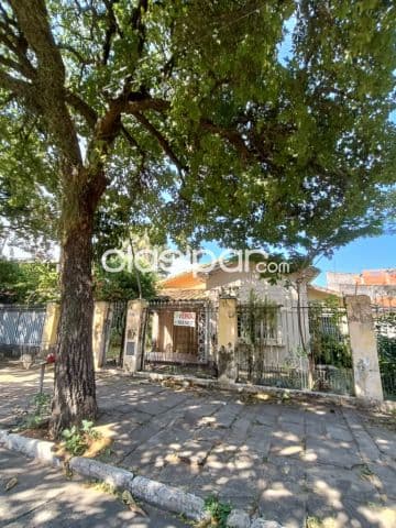 Terreno de 602 m2 con Casa, Zona Club Guaraní - LLA6701174