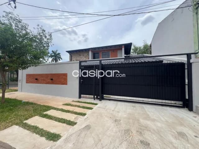 Mburucuyá: Residencia a estrenar, 600 m2, 4 dormitorios, escritorio, jardín, piscina — foto 2