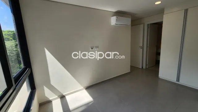Se alquila departamento en barrio Ykua Sati — foto 2