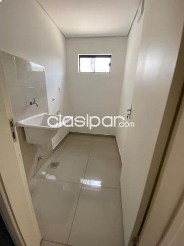 Duplex a estrenar en Luque - villa policial / campo grande "cond. El troncal"