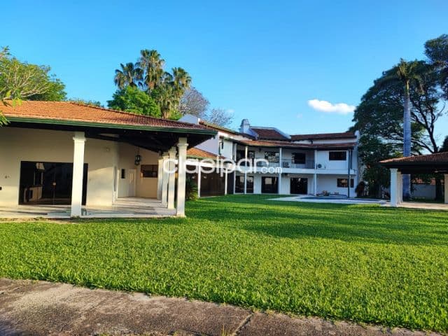 S/ rio paraguay, alquilo o vendo: Imponente residencia, 3.855 m2, 5 dormit, quincho, pisci