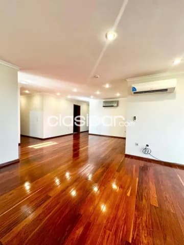 En Alquiler Departamento de 3 Habitaciones y Área de Servicio - Las Mercedes A392, foto 3