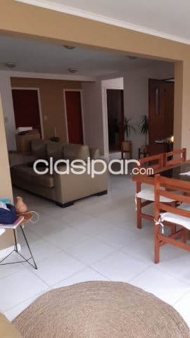 Casa amoblada en Luque barrio boulevard cod 4894