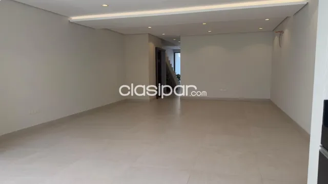 Duplex de lujo a una cuadra av. Stma. Trinidad de 3 dormit. En suites con piscina — foto 3