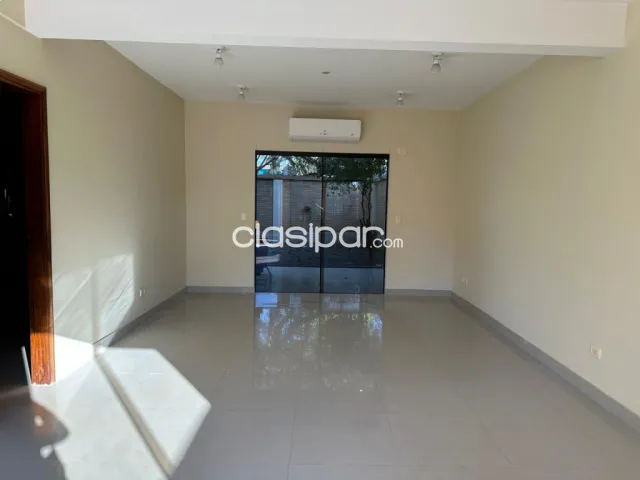 En venta hermoso duplex en Luque, foto 3