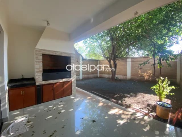 En venta hermoso duplex en Luque, foto 5