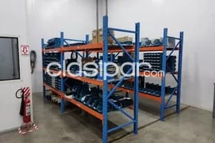 Mra alonso, expo: Gran galpón, 1.050 m2, apto p/ multiuso, 3.500 usd, foto 2