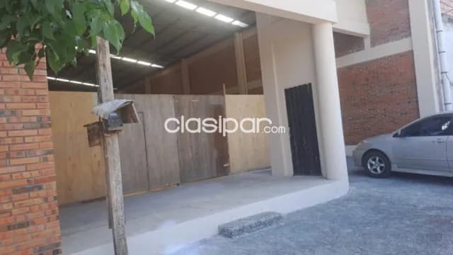 Luque - las residentas: Funcional deposito, 720 m2 p/ uso industral/ comercial, foto 2