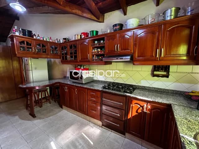 Casa céntrica en la ciudad de Encarnación!! — foto 4