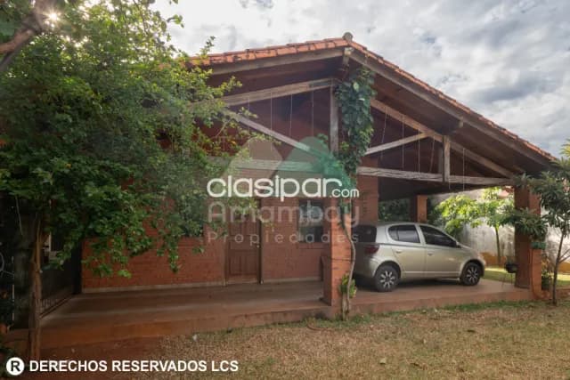Casa con 3 dormitorios + amplio patio. Lambare, a minutos de paseo cerro alto, foto 2