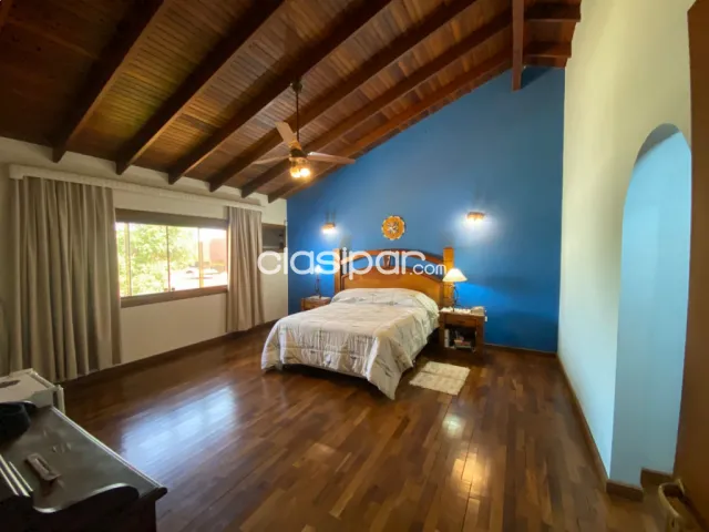 Hermosa residencia en barrio mburucuja, foto 2