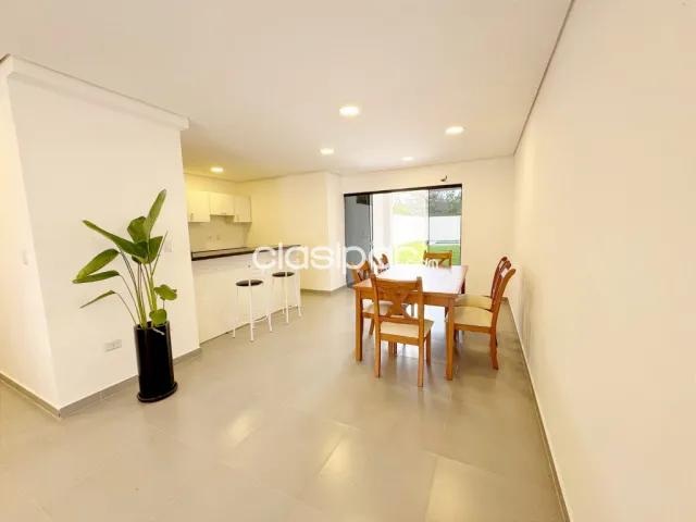 Duplex en Luque barrio loma merlo cod 4921 — foto 4
