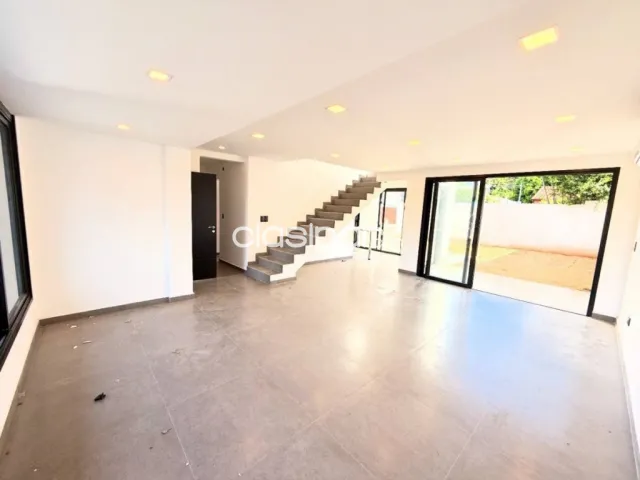 En venta duplex en Luque barrio laurelty id 32469 — foto 3