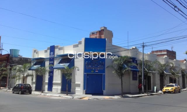 Esquina zona mall excelsior
