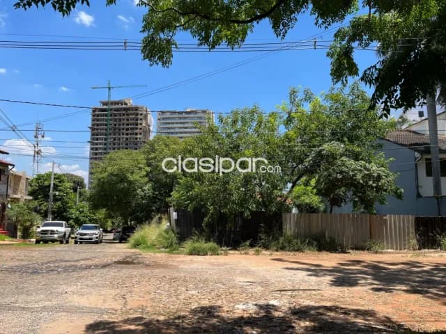 Propiedad en venta, estratégicamente ubicada en el Barrio Mburucuya — foto 3