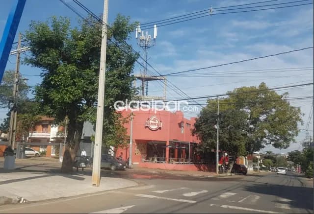Mburucuyá, s/ julio correa en esquina: 595 m2 ideal p/ gastronómico, showroom, spa, oficin, foto 2
