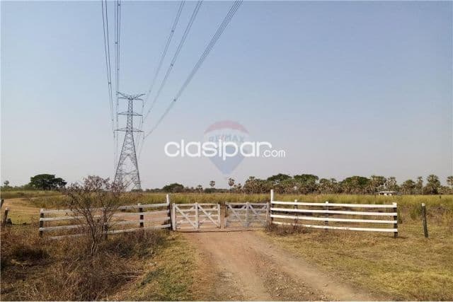 Campo en villa hayes
