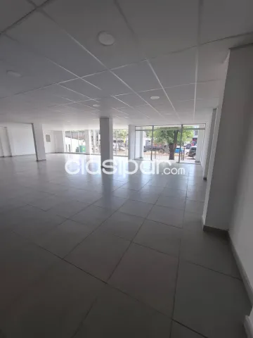 Salon comercial en asuncion zona terminal cod 4964 — foto 4