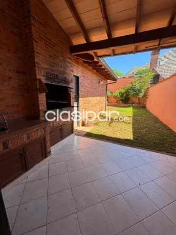 Duplex con patio en ykua sati cod 4943 — foto 3