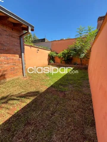 Duplex con patio en ykua sati cod 4943 — foto 4