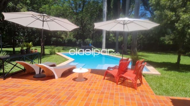 hermosa Casa en Surubi`i - Limpio — foto 1