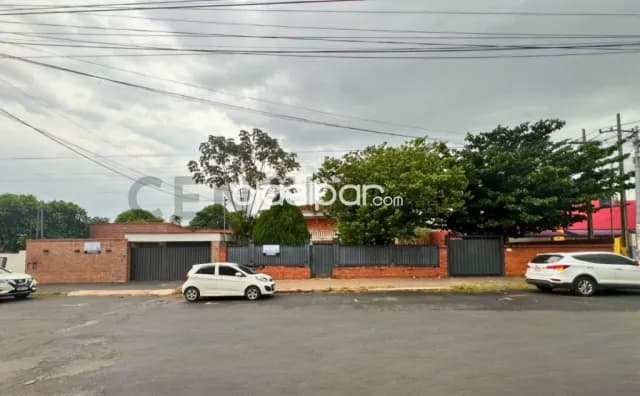 Se vende importante terreno en San Cristóbal — foto 3