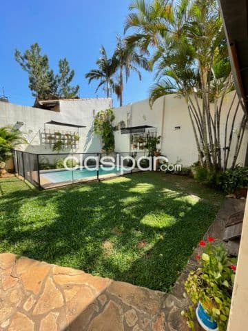 hermosa casa residencial con piscina y quincho en Bo Mburucuya, foto 1
