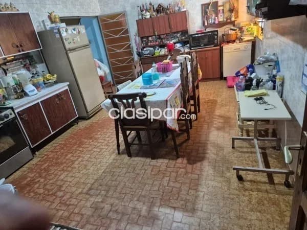 casa de calle a calle sobre la Avenida Aviadores del Chaco, casi Santísima Trinidad, foto 4