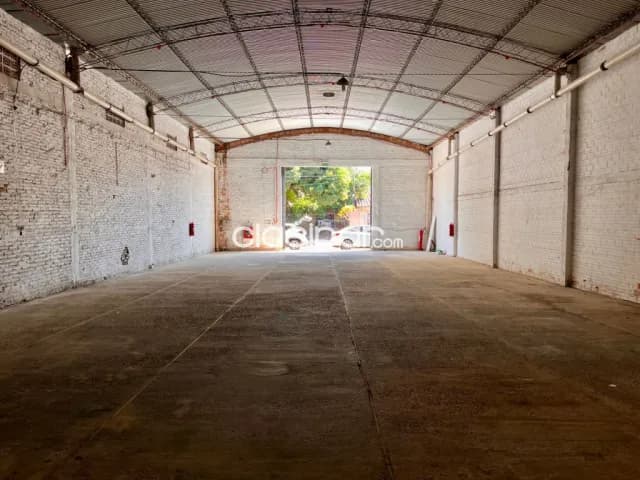 Tinglado en San Lorenzo Zona Fuente Salemma — foto 4
