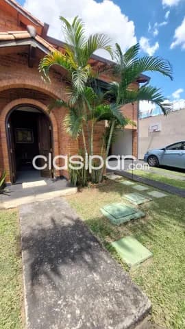 hermosa Residencia en Lambaré - Barrio Kennedy — foto 4