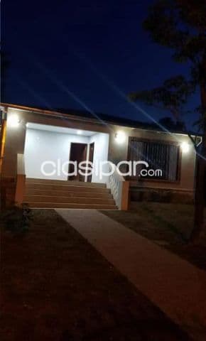 Casa en aregua barrio villa amparo — foto 1