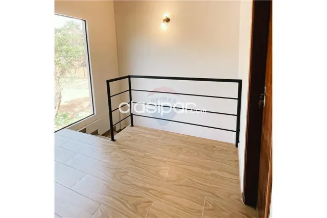 Casa - Venta - Paraguay Central Luque, foto 2